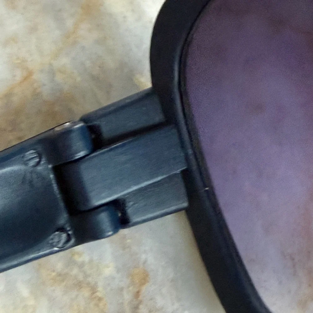Women's Black Oversized Sunglasses‎ - UV Protection